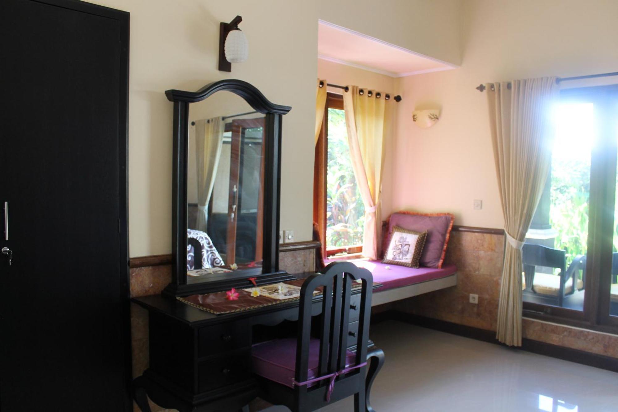 Mans Cottages & Spa Pemuteran  Room photo
