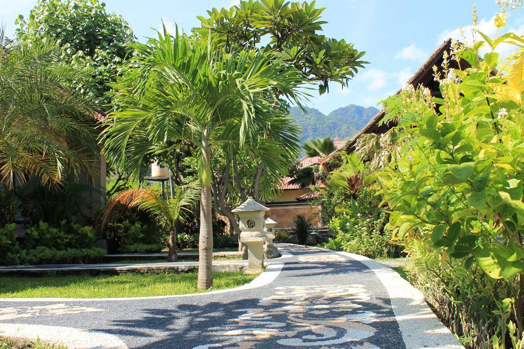Mans Cottages & Spa Pemuteran  Exterior photo