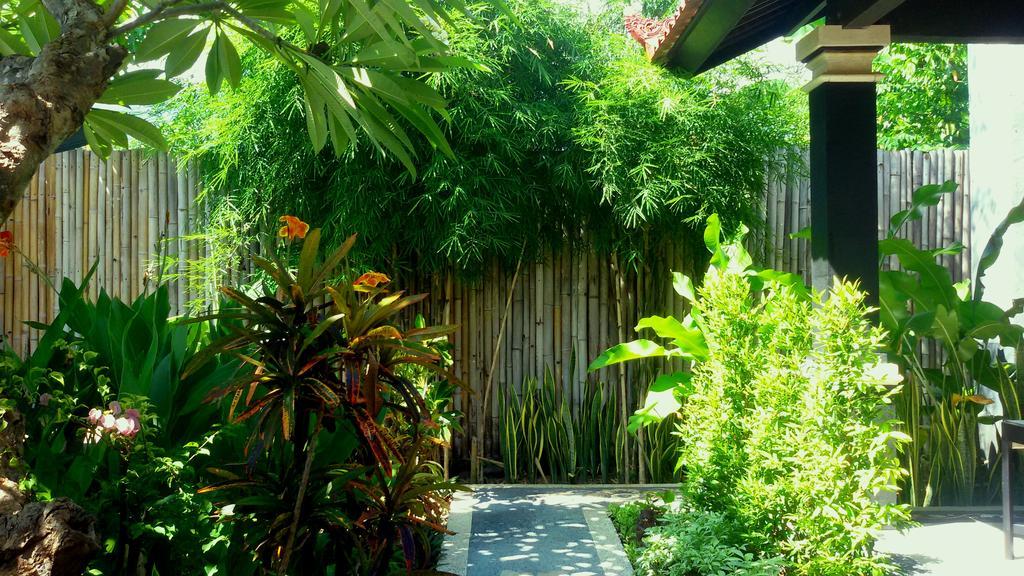 Mans Cottages & Spa Pemuteran  Exterior photo