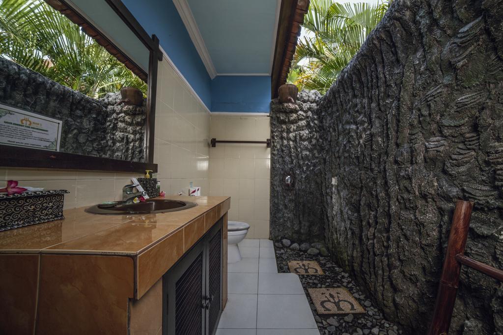 Mans Cottages & Spa Pemuteran  Exterior photo